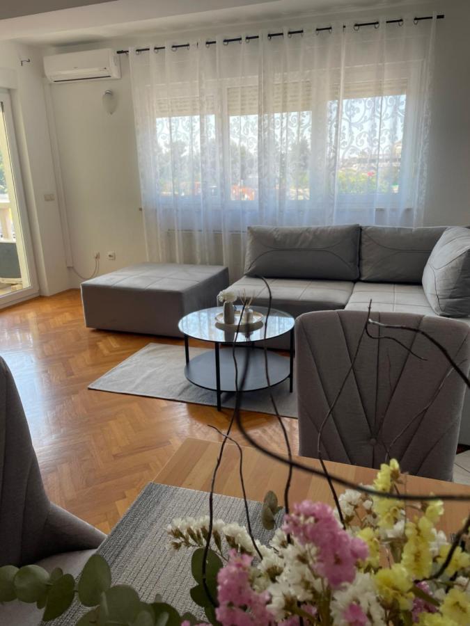Apartment Isabell Спліт Екстер'єр фото