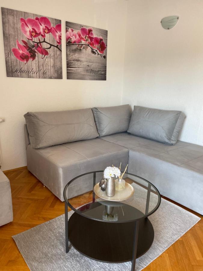 Apartment Isabell Спліт Екстер'єр фото