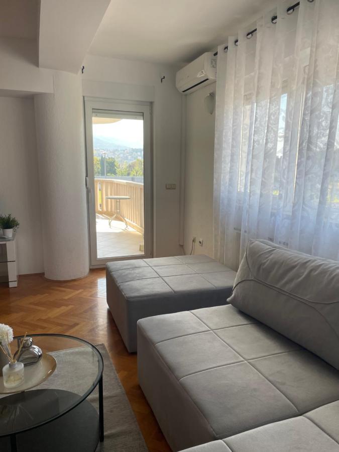 Apartment Isabell Спліт Екстер'єр фото