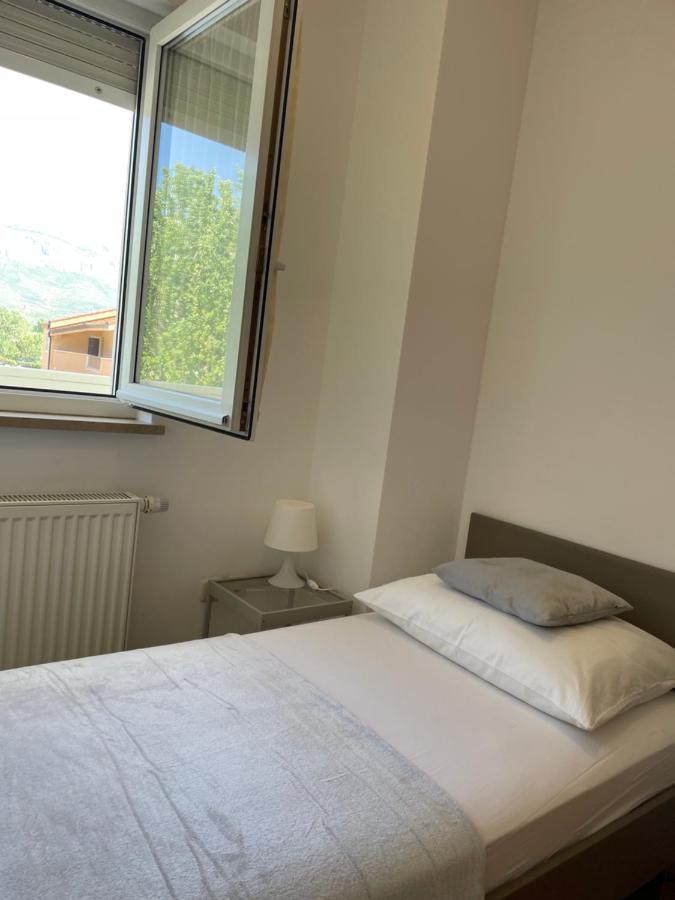 Apartment Isabell Спліт Екстер'єр фото
